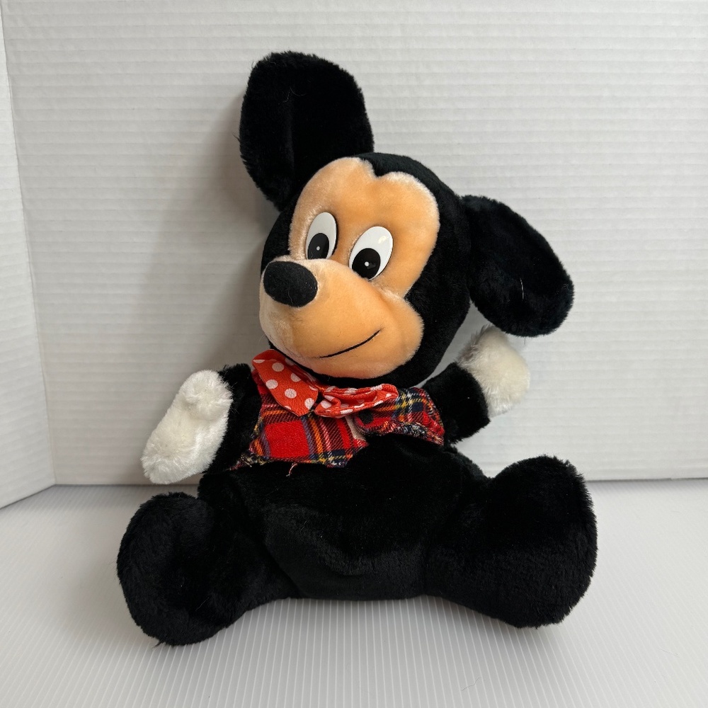 Applause Vintage Disney Mickey Mouse Full Body Puppet Bow Tie‎ Plaid Shirt 11"